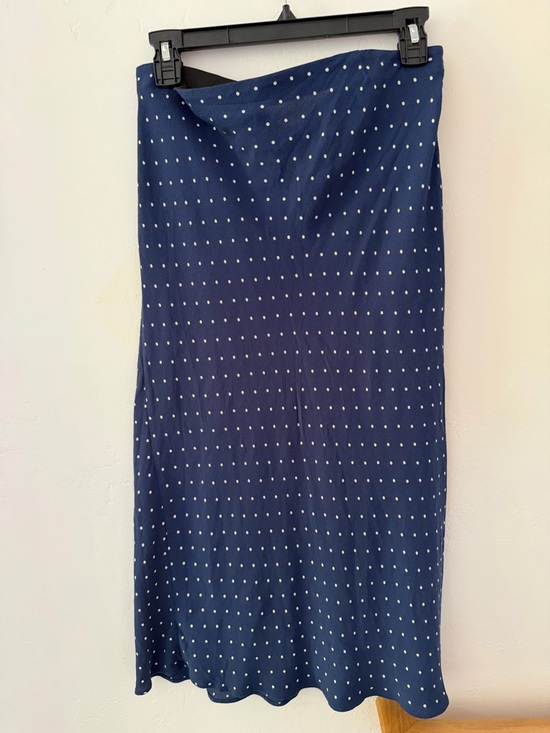 Madewell Dresses & Skirts - Madewell Navy Polka Dot Skirt with Ivory Dots